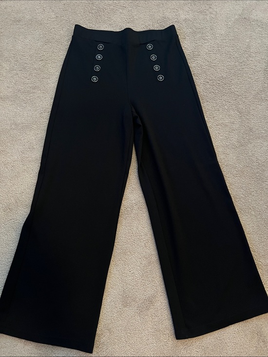 Ellen Tracy Pants - NWOT-Ellen Tracy Hi-Rise Black Wide-Leg Sailor Pants- size Medium, *never worn*